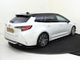 Toyota Corolla Touring Sports 2.0 Hybrid Executive | achteropkomend verkeer waarschuwing | airco automatisch | Apple Carplay/Android Auto | Autonomous Emergency Braking | cruise control adaptief | full-LED koplampen | lederen/stof bekleding | lichtmetalen velgen 17" | navigatiesysteem full map | rijstrooksensor met correctie | voorstoelen verwarmd