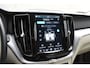 Volvo XC60 T6 340PK Automaat Plug-in Hybrid AWD Inscription / Navigatie / Elektrisch glazen schuif-kanteldak / Leder Blond / Stuur & Stoelverwarming / Elektrische achterklep / Cruise control