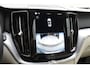 Volvo XC60 T6 340PK Automaat Plug-in Hybrid AWD Inscription / Navigatie / Elektrisch glazen schuif-kanteldak / Leder Blond / Stuur & Stoelverwarming / Elektrische achterklep / Cruise control