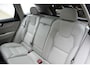 Volvo XC60 T6 340PK Automaat Plug-in Hybrid AWD Inscription / Navigatie / Elektrisch glazen schuif-kanteldak / Leder Blond / Stuur & Stoelverwarming / Elektrische achterklep / Cruise control