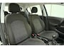 Opel Corsa 1.4 Favourite | Navigatie | Parkeersensoren | Lichtmetalen velgen | 5 Deuren | Cruise control | DAB Radio | Mistlampen voor