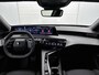 Peugeot e-5008 SUV Allure Avantage 73 kWh 210pk | 503km WLTP Actieradius | Navigatie | 360° Camera | Half lederen AGR stoelen | Stoel- en stuurverwarming | Adaptieve Cruise Control | Climate Control | Parkeersensoren v+a | Dodehoeksensor | Led koplampen | Keyless | Draadloze Apple Carplay / Android Auto + Telefoonlader | Donker getint glas | Trekhaak | 19" Lichtmetalen velgen |