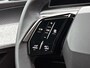 Peugeot e-5008 SUV Allure Avantage 73 kWh 210pk | Accu SOH 99,2% | Lage kilometerstand! | 503km WLTP Actieradius | 7 Zitplaatsen | Navigatie | 360° Camera | Half lederen AGR stoelen | Stoel- en stuurverwarming | Adaptieve Cruise Control | Climate Control | Parkeersensoren v+a | Dodehoeksensor | Led koplampen | Keyless | Draadloze Apple Carplay / Android Auto + Telefoonlader | Donker getint glas | Trekhaak | 19" Lichtmetalen velgen |
