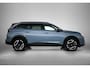 Peugeot e-5008 SUV Allure Avantage 73 kWh 210pk | 503km WLTP Actieradius | Navigatie | 360° Camera | Half lederen AGR stoelen | Stoel- en stuurverwarming | Adaptieve Cruise Control | Climate Control | Parkeersensoren v+a | Dodehoeksensor | Led koplampen | Keyless | Draadloze Apple Carplay / Android Auto + Telefoonlader | Donker getint glas | Trekhaak | 19" Lichtmetalen velgen |