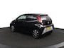 Toyota Aygo 1.0 VVT-i x-joy | Privacy Glas | Automatische Airco | Lichtmetalen Velgen | Achteruitrijcamera |