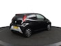 Toyota Aygo 1.0 VVT-i x-joy | Privacy Glas | Automatische Airco | Lichtmetalen Velgen | Achteruitrijcamera |