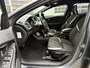 Volvo V40 1.5 T3 Dynamic Edition | Navigatie | Stoelverwarming | LED Koplampen | Parkeersensoren | Lichtmetalen Velgen 17 inch | High Performance Audio