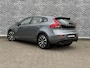Volvo V40 1.5 T3 Dynamic Edition | Navigatie | Stoelverwarming | LED Koplampen | Parkeersensoren | Lichtmetalen Velgen 17 inch | High Performance Audio