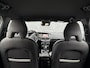Volvo V40 1.5 T3 Dynamic Edition | Navigatie | Stoelverwarming | LED Koplampen | Parkeersensoren | Lichtmetalen Velgen 17 inch | High Performance Audio