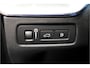 Volvo XC60 2.0 T8 AWD 287kW/390pk Aut8 Twin Engine Pro PANORAMADAK + LEER + ADAPT.CRUISE + PILOT ASSIST + PRIVACY GLASS + COMFORTSTOELEN + EL.TREKHAAK + BLIS + LANE ASSIST + COMFORTSTOELEN + MATRIX LED + PILOT ASSIST + ACHTERUITRIJCAMERA + PARKSENSOREN V&A + 18" LM-