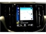 Volvo XC60 2.0 T8 AWD 287kW/390pk Aut8 Twin Engine Pro PANORAMADAK + LEER + ADAPT.CRUISE + PILOT ASSIST + PRIVACY GLASS + COMFORTSTOELEN + EL.TREKHAAK + BLIS + LANE ASSIST + COMFORTSTOELEN + MATRIX LED + PILOT ASSIST + ACHTERUITRIJCAMERA + PARKSENSOREN V&A + 18" LM-