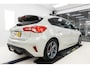 Ford Focus 1.5 EcoBoost ST Line X Keyless, Camera, Trekhaak!
