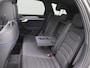 Volkswagen Touareg 3.0 TSi eHybrid 4MOTION R Edition 463PK Aut. matrix led, trekhaak, panoramadak, 360gr. camera, leder, luchtvering, keyless, stuur-stoelverwarming, Dynaudio, head-up display, 22" lichtmetaal