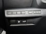 Lexus LBX 1.5 Hybrid Cool | Obisidian Pack | Premium Pack | Stoel- en stuurverwarming | Digitaal dashboard |