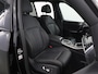 BMW X5 xDrive50e | M-Pakket Pro | Iconic Glow | Carbon in en exterieurpakket | Alcantara Hemel | Travel Pakket | Innovation Pack | Comfort-Pakket Plus | Comfort stoelen | Stoelverwarming/Koeling | SoftClose | 22" Lichtmetalen Jet Black | Fabrieksgarantie tot 08-2027 |