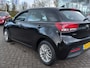 Kia Rio 1.0 T-GDI 101pk DynamicLine | Origineel NL | Navi | Apple Carplay+Android Auto | Airco | Cruise | Achteruitrijcamera | Pdc | Lichtsensor | Mistlampen | 15''lm