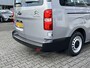 Citroën Jumpy 1.5 BlueHDi XL Marge BTW en BPM vrij!! Airco Cruise controle Trekhaak 2500kg Navigatiesysteem Personenvervoer 8-Persoons Parkeerhulp achter Apple carplay 1e eigenaar Euro 6 Bpm en Btw vrij voor particulier