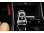 Volvo XC40 1.5 T5 Recharge Inscription | Plug-in Hybrid (PHEV) | Stylingkit | 360 Graden Camera | Panoramadak | Harman Kardon Audio | Trekhaak | Elektrisch Verstelbare Voorstoelen | LED Koplampen Adaptief