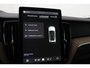 Volvo XC60 T6 Plug-in hybrid Ultra Dark | NIEUW | Panoramadak | 360° Camera | Head-Up | ACC | Stoel+Stuurverwarming