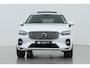 Volvo XC60 T6 Plug-in hybrid Ultra Dark | NIEUW | Panoramadak | 360° Camera | Head-Up | ACC | Stoel+Stuurverwarming