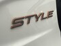 Peugeot 208 1.2 Hybrid 110 e-DCS6 Style ALL-INRIJKLAARPRIJS/Camera/Apple carplay/Cruise Controle/Airco