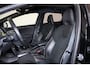 Volvo V40 T3 PolarPlus Sport - Panoramadak - Harman/Kardon audio - Parkeercamera achter - Verwarmde voorstoelen - Navigatie - Volvo On Call - Cruise control - Extra getint glas - 17' LMV
