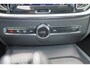 Volvo V60 T5 Inscription - Panorama/schuifdak - IntelliSafe Assist & Surround - 360º Camera - Verwarmde voorstoelen, stuur & achterbank - Parkeersensoren voor & achter - Elektr. bedienb. bestuurdersstoel met geheugen - Head up display - Extra getint glas - 19' LMV