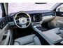 Volvo V60 2.0 T6 Recharge AWD Inscription | Trekhaak | Panorama dak | Achteruitrijcamera | Elektrisch Verstelbare Voorstoelen | Keyless Entry | Elektrische Achterklep | Navigatie | Apple Carplay | Android Auto