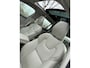 Volvo V60 2.0 T6 Recharge AWD Inscription | Plug-in Hybrid (PHEV) | Trekhaak | Panoramadak | Achteruitrijcamera | Elektrisch Verstelbare Voorstoelen | Keyless Entry | Elektrische Achterklep | Navigatie | Apple Carplay | Android Auto