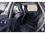 Volvo XC60 T6 Recharge AWD Ultra Bright - Panorama/schuifdak - IntelliSafe Assist & Surround - 360º Camera - Harman/Kardon audio - Adaptieve LED koplampen - Verwarmde voorstoelen, stuur & achterbank - Parkeersensoren voor & achter - Elektr. bedienb. voorstoelen met geheugen - Head up display - Draadloze tel. lader - Extra getint glas - 20' LMV