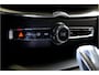 Volvo XC60 2.0 T8 AWD 335kW/456pk Aut8 Plug-in hybrid Ultra Black Edition PANORAMADAK + HARMAN/KARDON + EL.TREKHAAK + ADAPT.CRUISE + GOOGLE DASH + HEAD-UP + LANE ASSIST + STOELVERWARMING V&A + MATRIX LED + STUURVERWARMING + 360 CAMERA + PARKSENSOREN V&A + 21" LMV!!