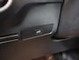 Volvo XC40 Recharge Core 70 kWh | SOH 95% | Warmtepomp | Trekhaak | Stoelverwarming | Stuurwielverwarming | Apple Carplay/Android Auto | Achteruitrijcamera |