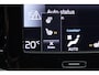 Volvo XC40 T4 Recharge R-Design Expression | Parkeersensoren voor + achter | Parkeercamera | Nubuck bekleding | Navigatie | Cruise Control | Volvo on Call | Dealeronderhouden