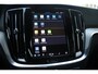Volvo V60 T6 Plug-in hybrid AWD Plus Dark | Trekhaak | Verwarmbare voorstoelen+stuurwiel+achterbank | Premium audio by Harman Kardon | Rondom zichtcamera | Verwarmbare voorruit | Keyless |