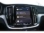 Volvo V60 T6 Plug-in hybrid AWD Plus Dark | Trekhaak | Verwarmbare voorstoelen+stuurwiel+achterbank | Premium audio by Harman Kardon | Rondom zichtcamera | Verwarmbare voorruit | Keyless |