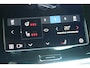 Volvo V60 T6 Plug-in hybrid AWD Plus Dark | Trekhaak | Verwarmbare voorstoelen+stuurwiel+achterbank | Premium audio by Harman Kardon | Rondom zichtcamera | Verwarmbare voorruit | Keyless |