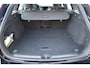 Volvo V60 T6 Plug-in hybrid AWD Plus Dark | Trekhaak | Verwarmbare voorstoelen+stuurwiel+achterbank | Premium audio by Harman Kardon | Rondom zichtcamera | Verwarmbare voorruit | Keyless |
