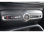 Volvo XC40 Plug-in Hybrid T4 Inscription Expression | Lederen Bekleding | Lichtmetalen Velgen 19 inch | Parkeersensoren | Navigatie | Elektrische Achterklep | Keyless Entry