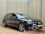 Audi A4 Avant 35 TFSI Sport Automaat / Full Led / Leder / Stoelverwarming / Adaptive Cruise / Elek. Trekhaak / PDC / LED / 19"LMV