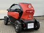 Renault Twizy Intense (INCLUSIEF ACCU) (Vanaf 16 jaar) 45 KM uitvoering | 2 Persoons | Dealer Onderhouden
