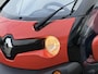 Renault Twizy Intense (INCLUSIEF ACCU) (Vanaf 16 jaar) 45 KM uitvoering | 2 Persoons | Dealer Onderhouden