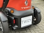 Renault Twizy Intense (INCLUSIEF ACCU) (Vanaf 16 jaar) 45 KM uitvoering | 2 Persoons | Dealer Onderhouden
