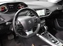 Peugeot 308 SW 1.2 e-THP Première | Climate Control | Cruise control | Panoramadak | Trekhaak | Navigatie | Parkeersensoren | Lichtmetalen velgen | Handel/ Export!