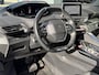 Peugeot 5008 1.2 PureTech GT-Line 7P - AUTOMAAT I Panorama dak I Navigatie / Apple CarPlay I 1/2 Leer I Sport pakket I Dealer ond.