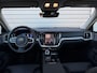 Volvo V60 T6 Plug-in hybrid AWD Ultra Dark / Massage / B&W audio / Stoelventilatie / Panoramadak /