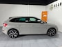 Skoda Scala 1.0 TSI Sport Business Autom Pano-dak 116 PK Apple-Carplay NAP