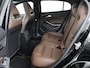 Mercedes-Benz GLA 200 Edition 1 | Panoramadak | Leder | Cruise control | Stoelverwarming | Camera | Night pack | Navigatie | Xenon | Airco