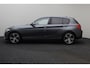 BMW 1-Serie 118i M Sport 2016 | Trekhaak Afneembaar | Cruise Control | Panramadak | Goed Onderhouden | Navigatie | Stuurwiel Bediening | Boekjes | 2 Sleutels