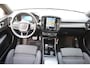 Volvo XC40 231PK Recharge Pure Electric Core Navigatie / Stoelverwarming / Stuurverwarming / Elektrische achterklep / Cruise control / 19" / All season banden