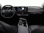 Kia EV6 Light Edition 63 kWh | Stoelverwarming | Adaptieve cruise control | Parkeersensoren | Stuurwiel verwarmd |